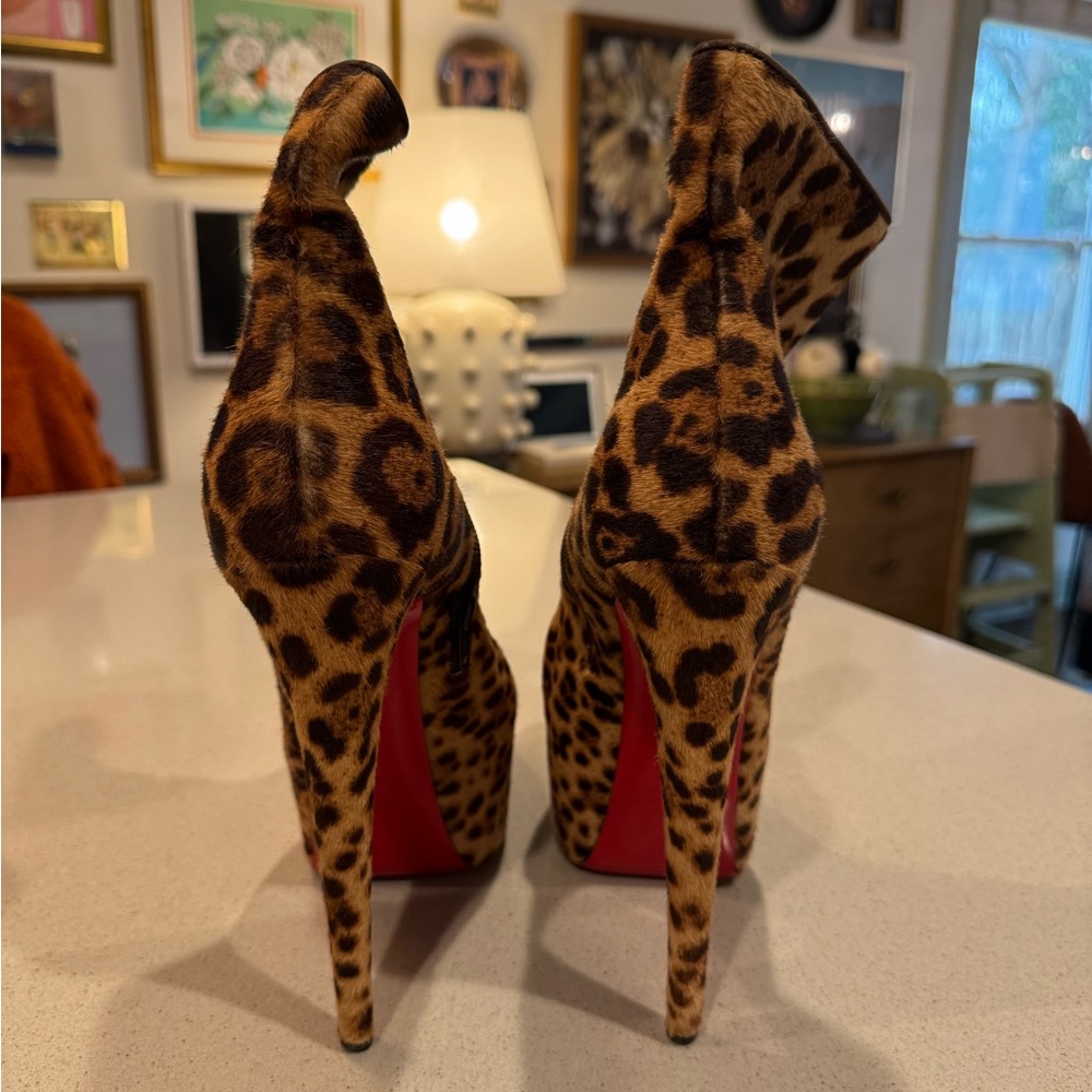 Leopard Print Stiletto Heels